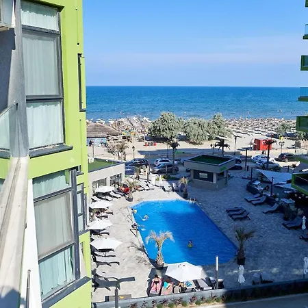 Sunset 2 Br N Pool Alezzi Beach Apartment