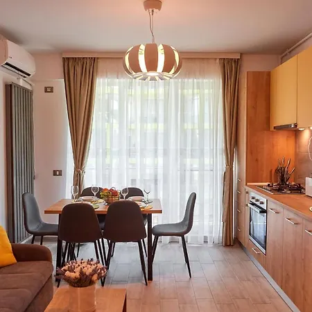 Apartment Sunset 2 Br N Pool Alezzi Beach *